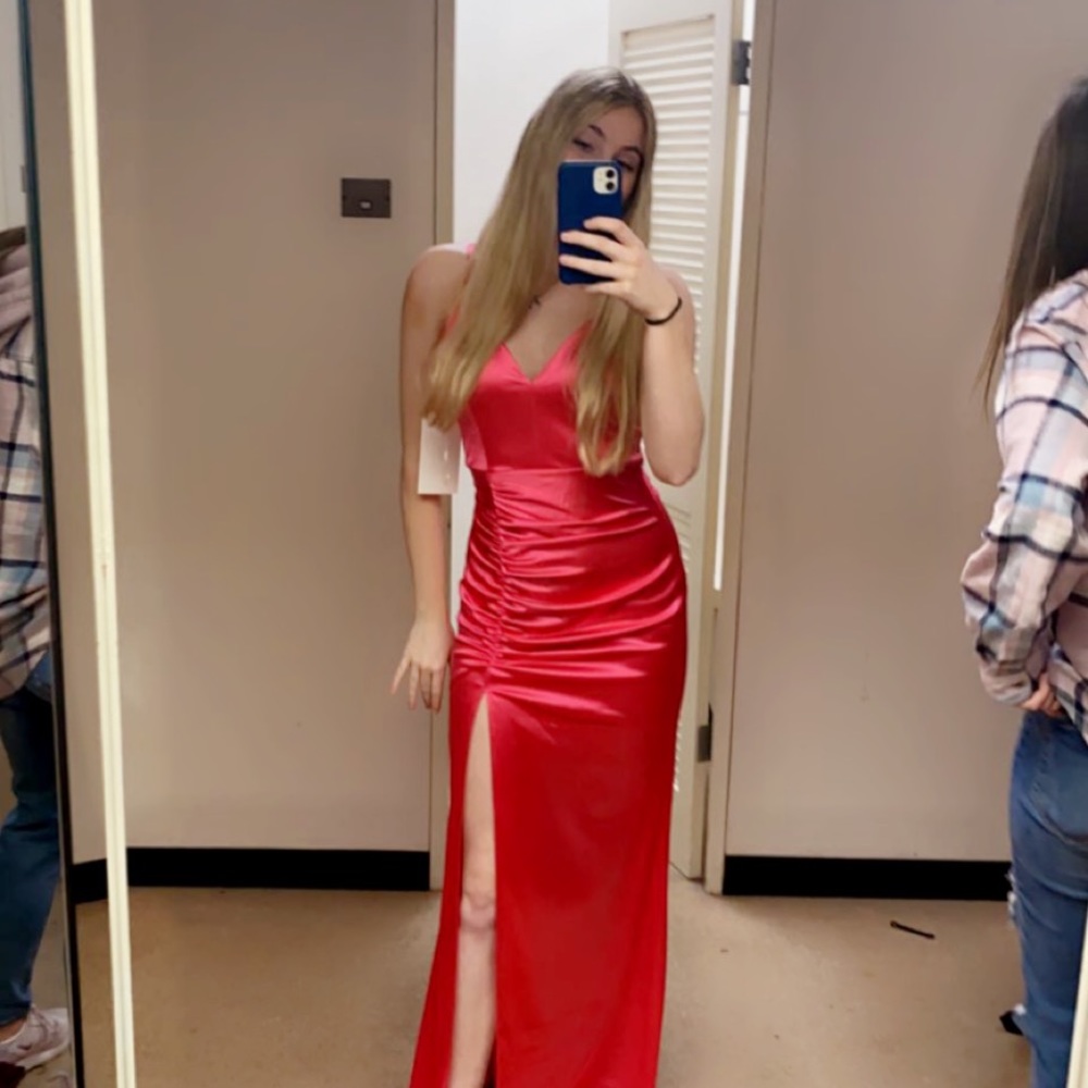 Bright Pink Prom Dress💗